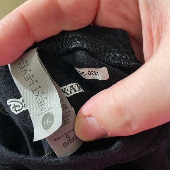 Girls Disney Finding Nemo Dory Just Keep Swimming Tshirt - Picture 6 of 6